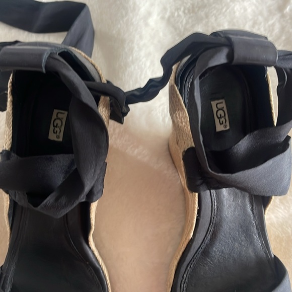 UGG Wedges!!! - Picture 2 of 5